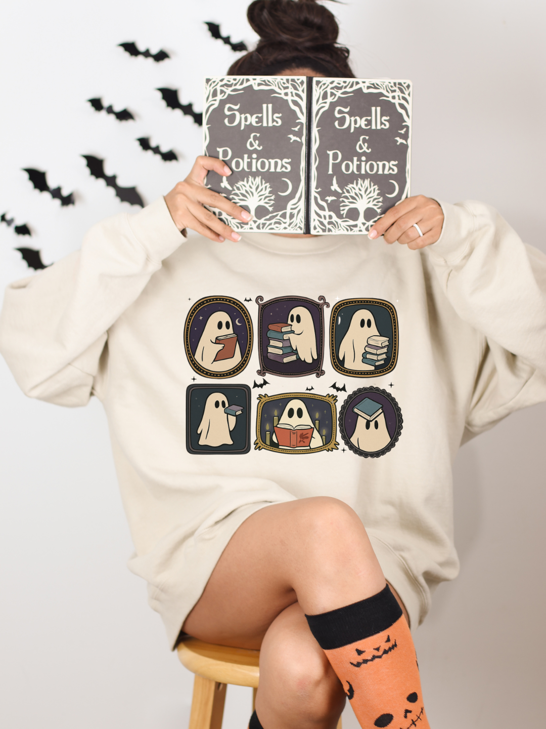 GHOST BOOKS CREWNECK