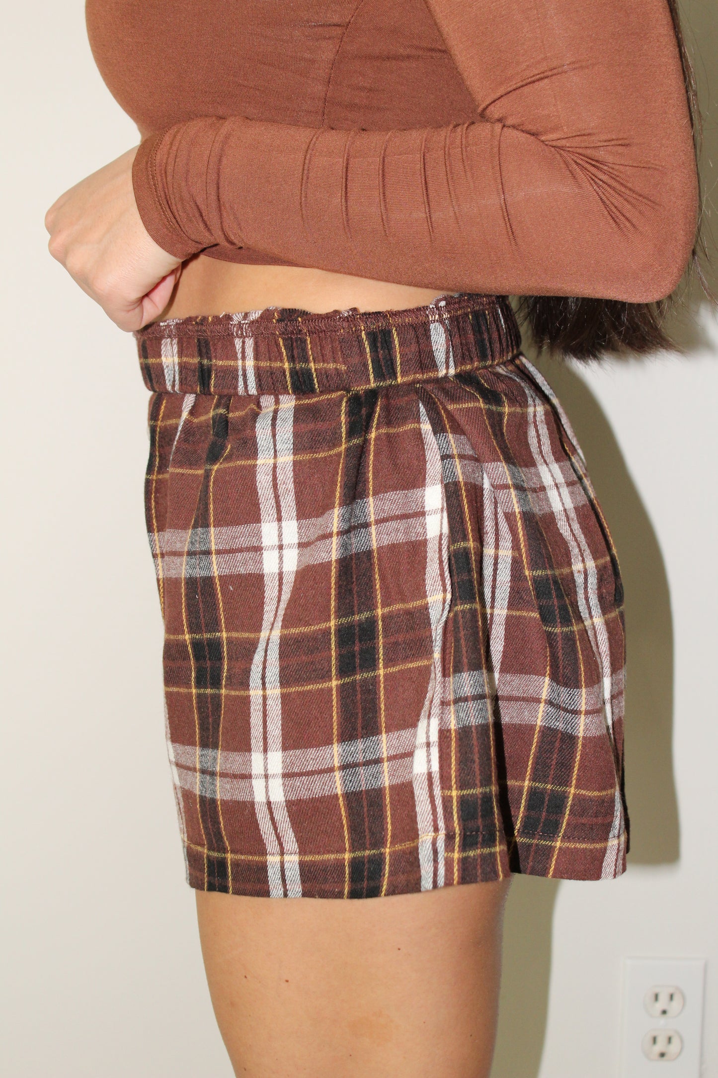 BROWN PLAID BOXER SHORTS
