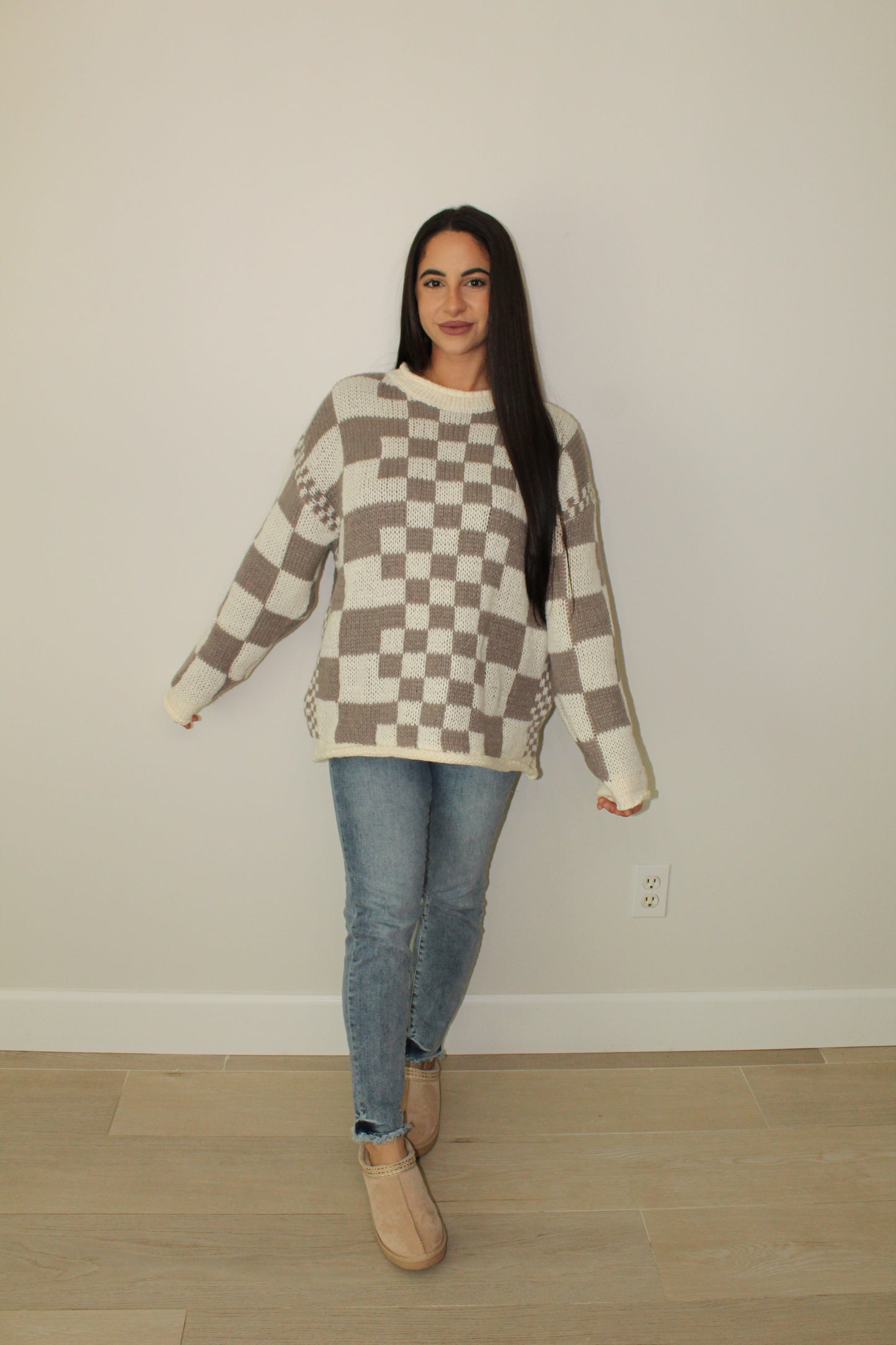 VINTAGE CHECKERED CHUNKY SWEATER
