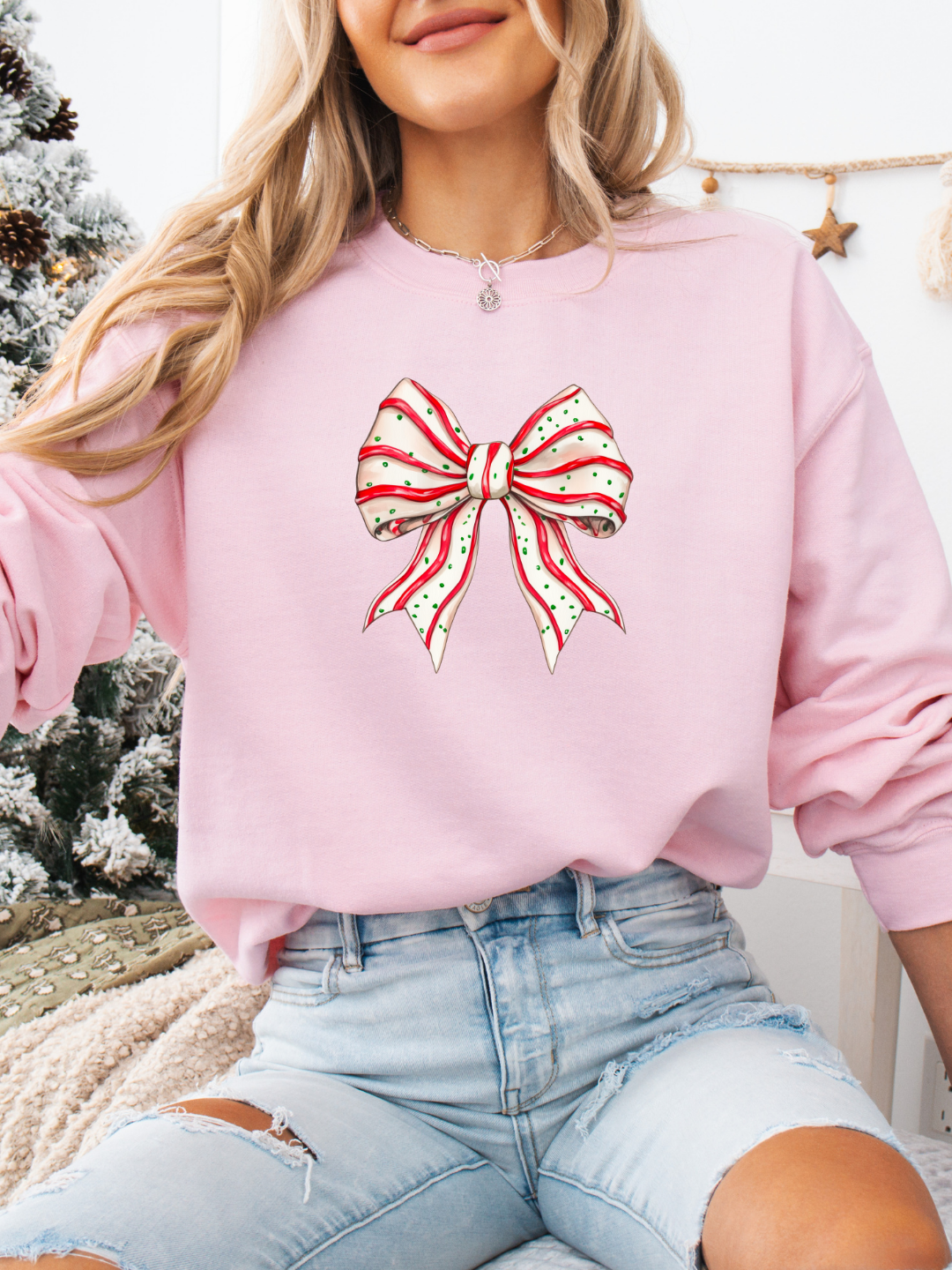 CAKE BOW CREWNECK