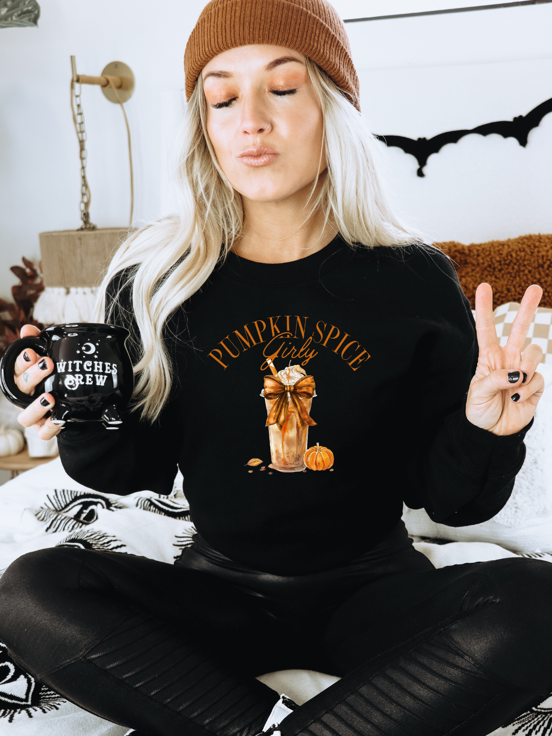 PUMPKIN SPICE GIRLY CREWNECK/T-SHIRT