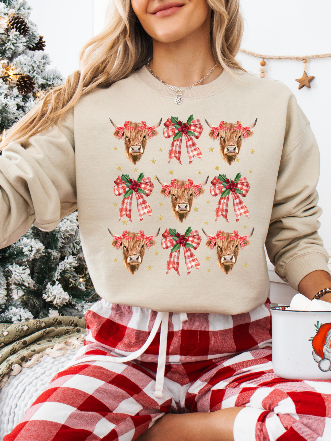 COWS & BOWS CHRISTMAS CREWNECK