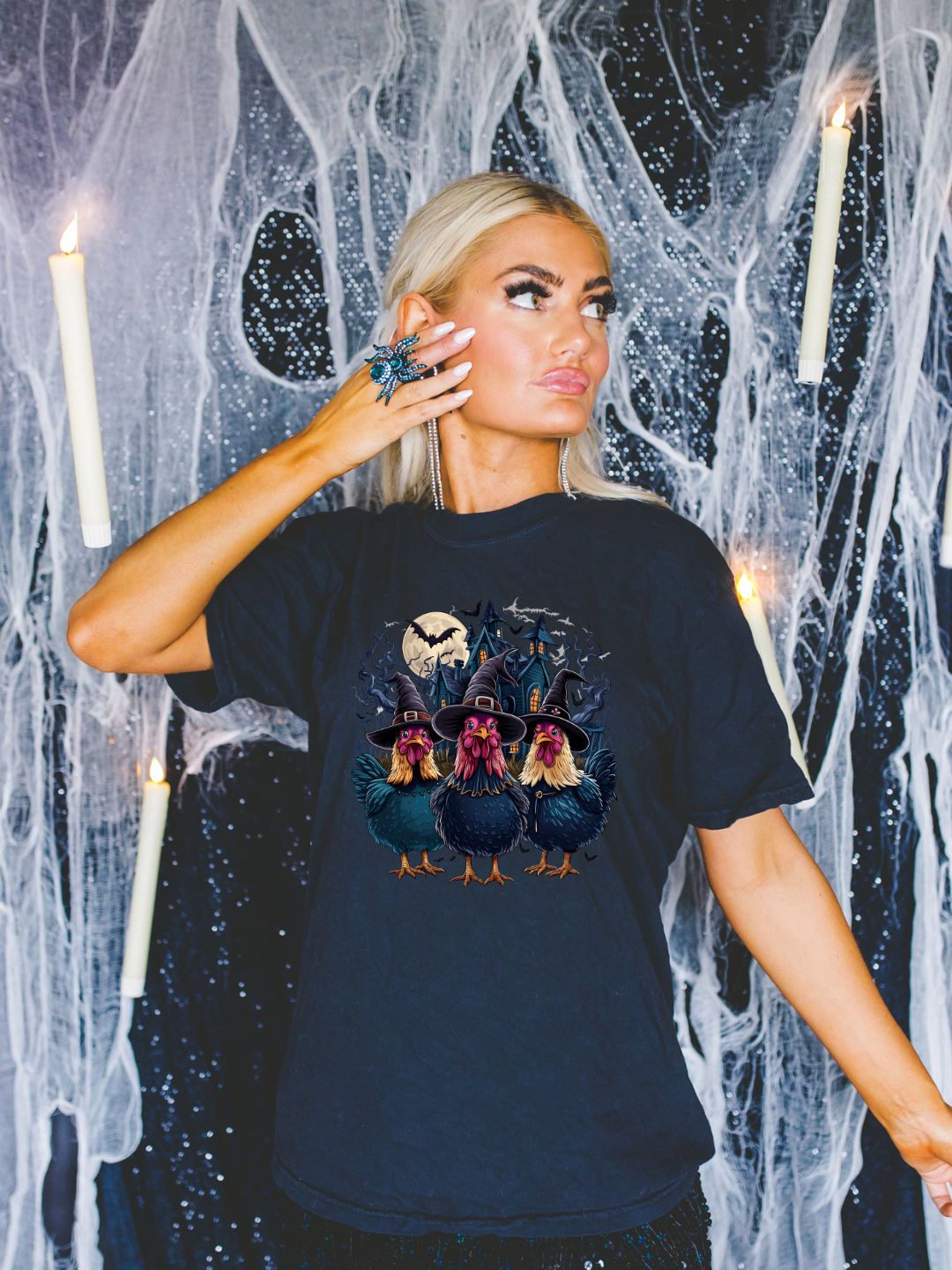 SPOOKY CHICKEN CREWNECK/T-SHIRT