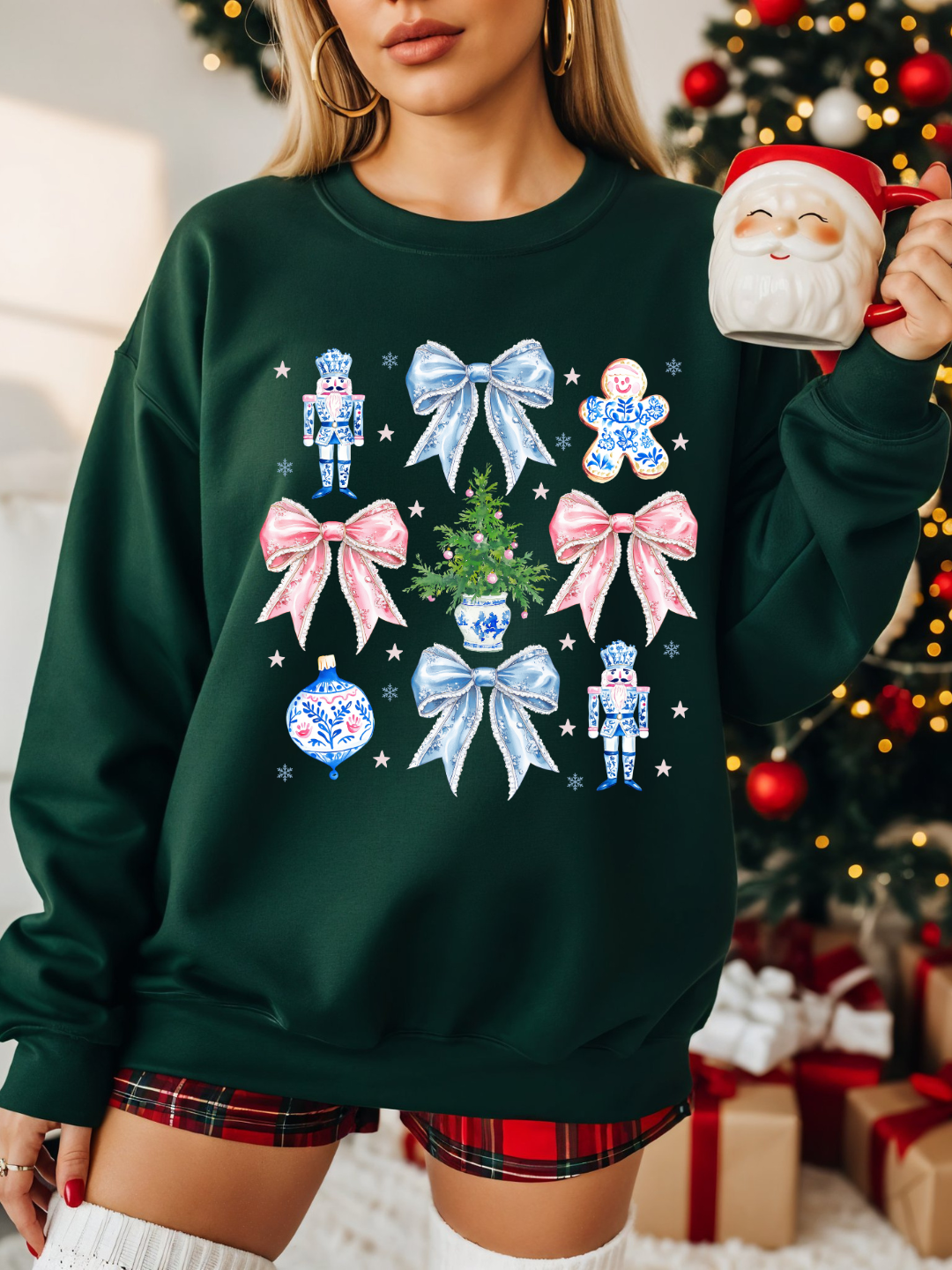 NUTCRACKER & BOWS CHRISTMAS CREWNECK