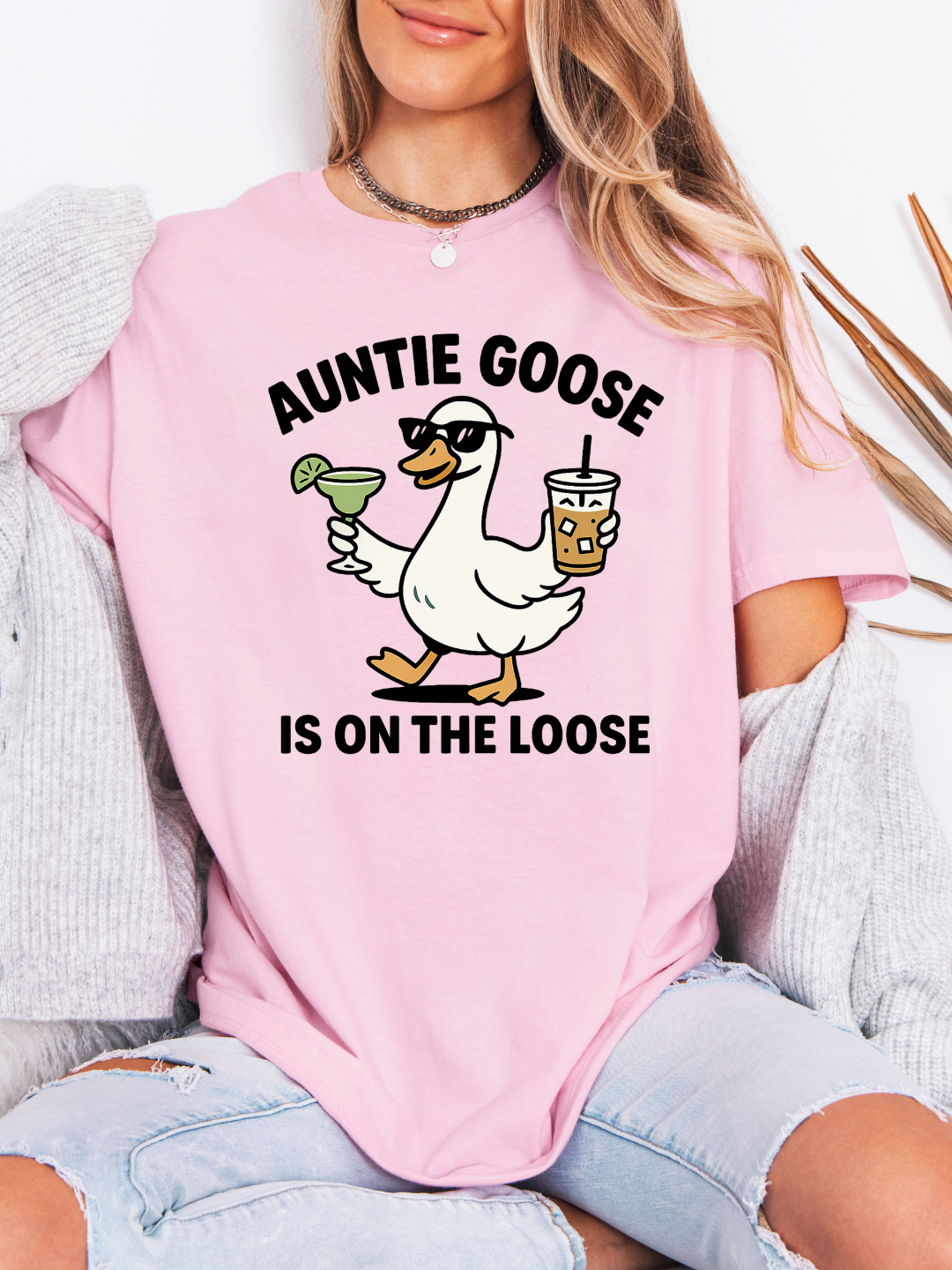 AUNITE GOOSE IS ON THE LOOSE T-SHIRT