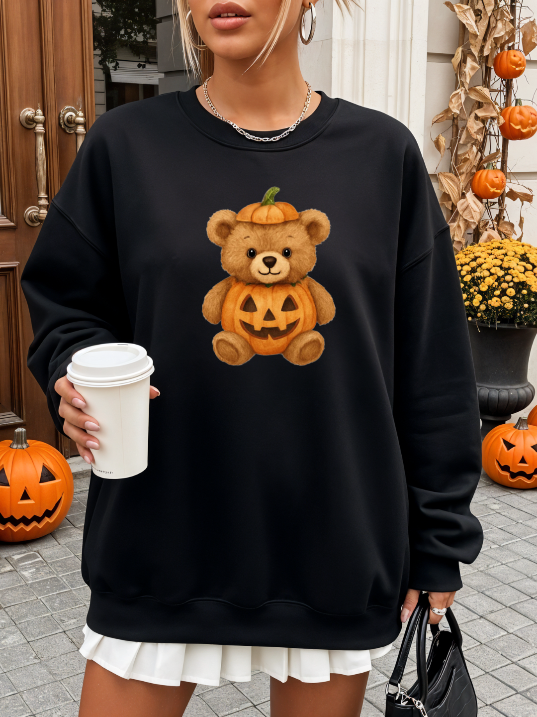 PUMPKIN BEAR CREWNECK