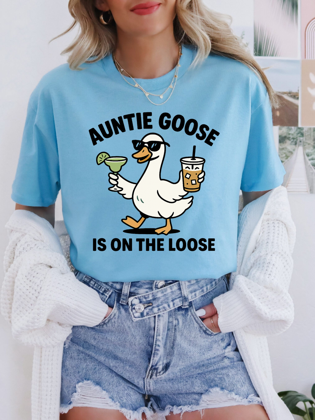 AUNITE GOOSE IS ON THE LOOSE T-SHIRT