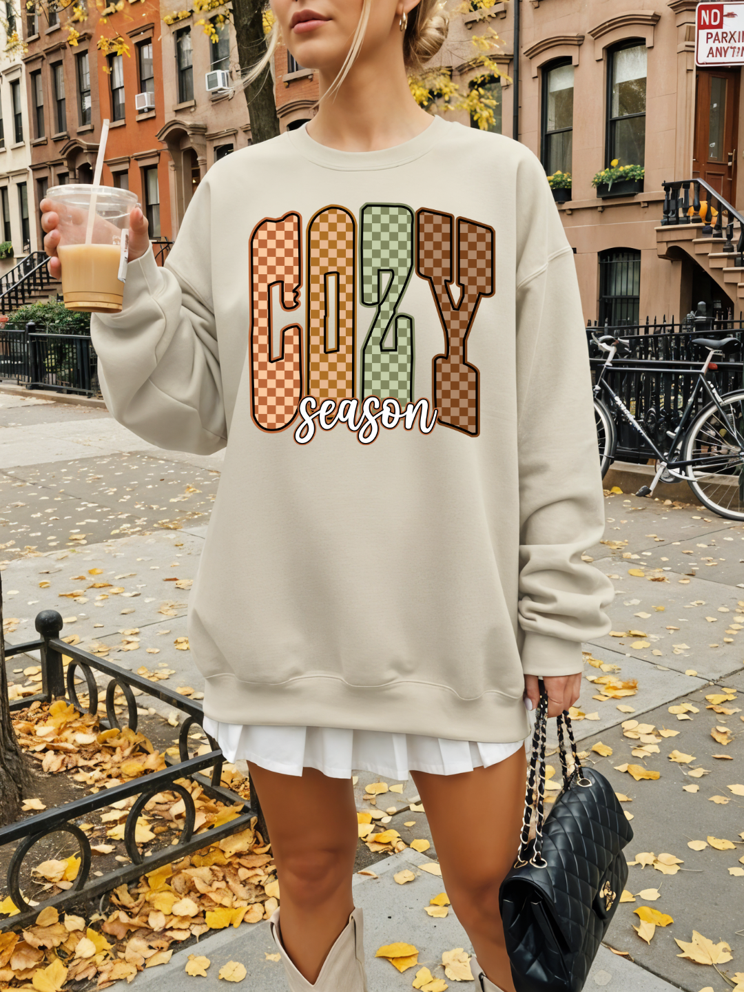 COZY SEASON CREWNECK