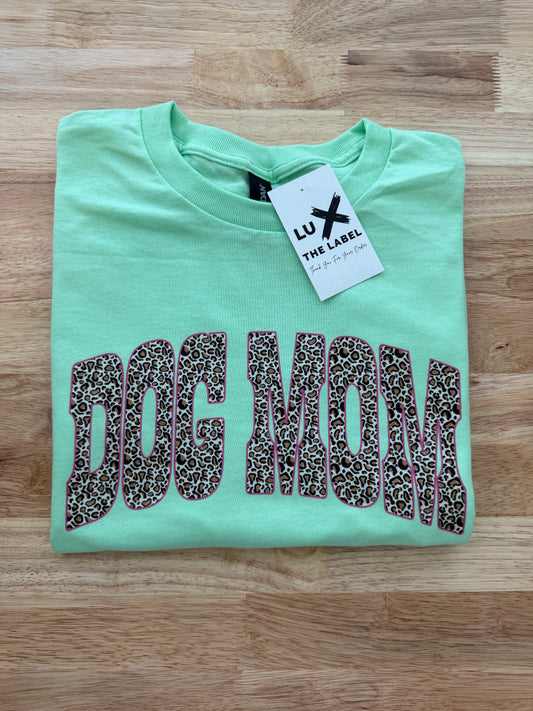 DOG MOM CHEETAH T-SHIRT