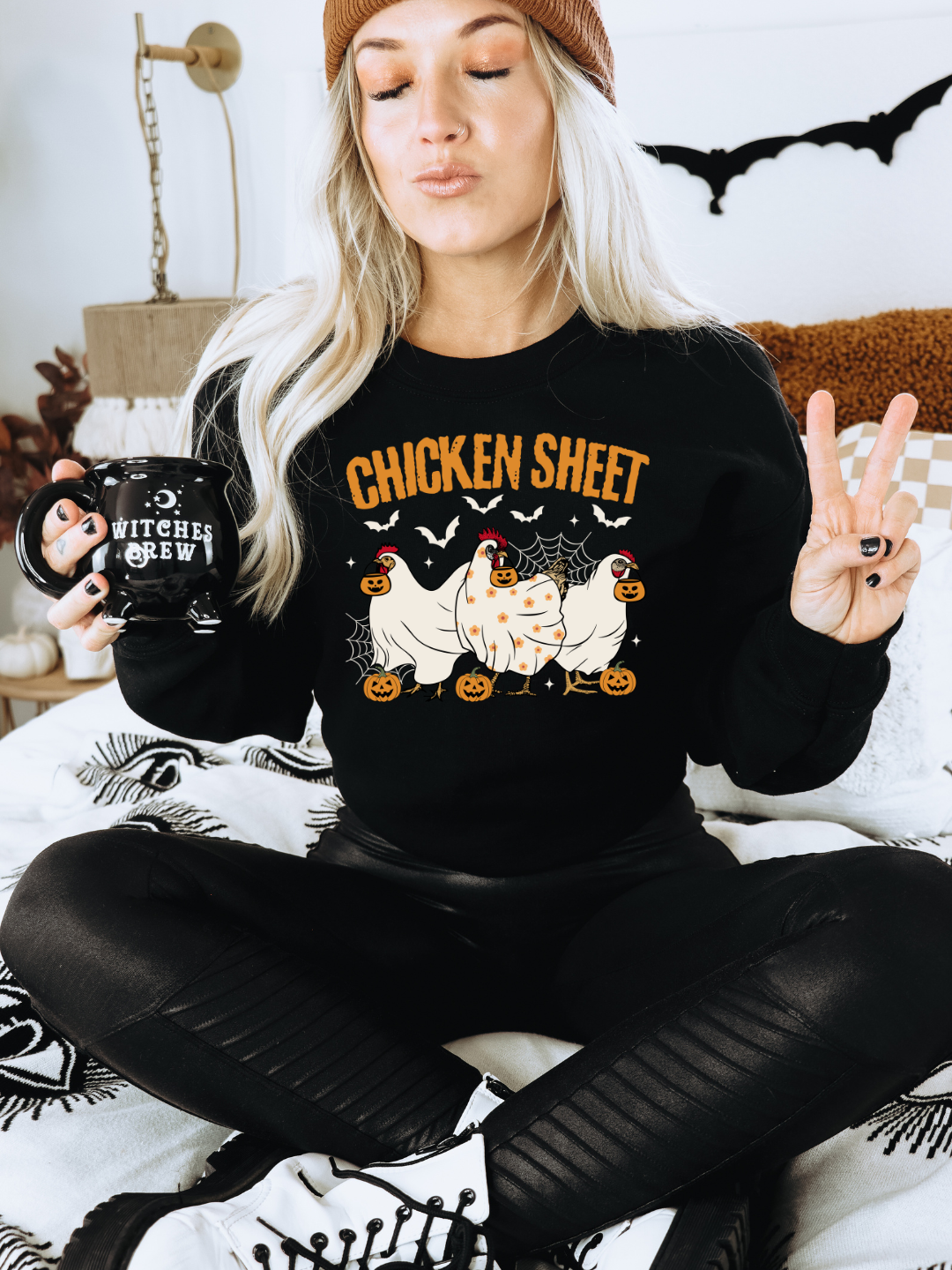 CHICKEN SHEET CREWNECK/T-SHIRT