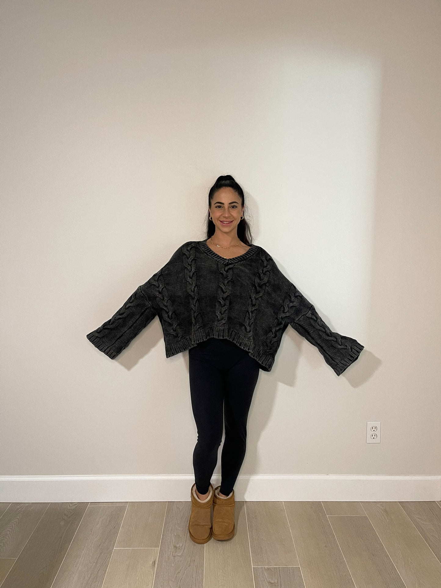 CARMEN CABLE KNIT OVERSIZED SWEATER