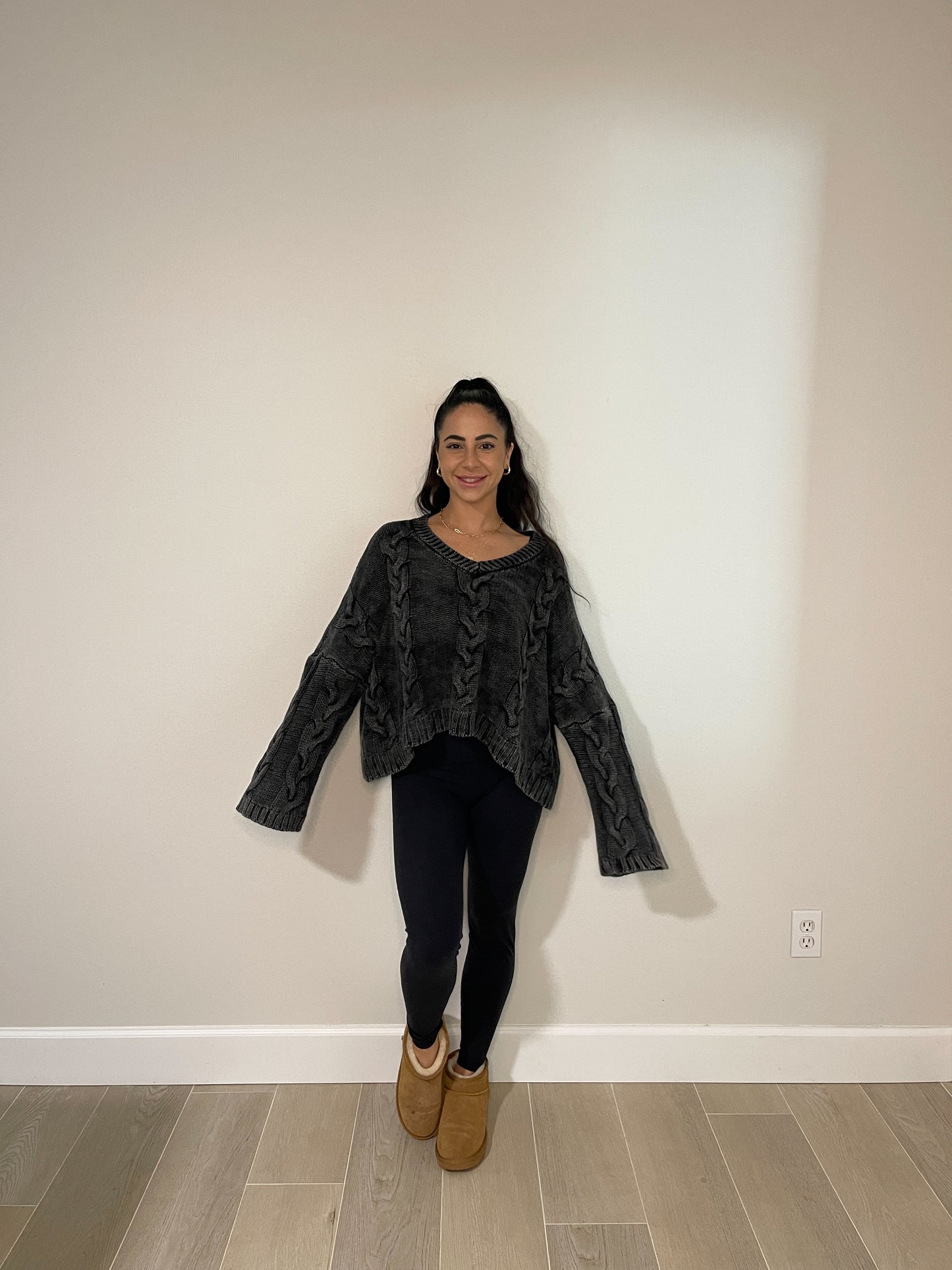 CARMEN CABLE KNIT OVERSIZED SWEATER