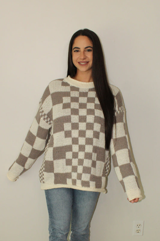 VINTAGE CHECKERED CHUNKY SWEATER