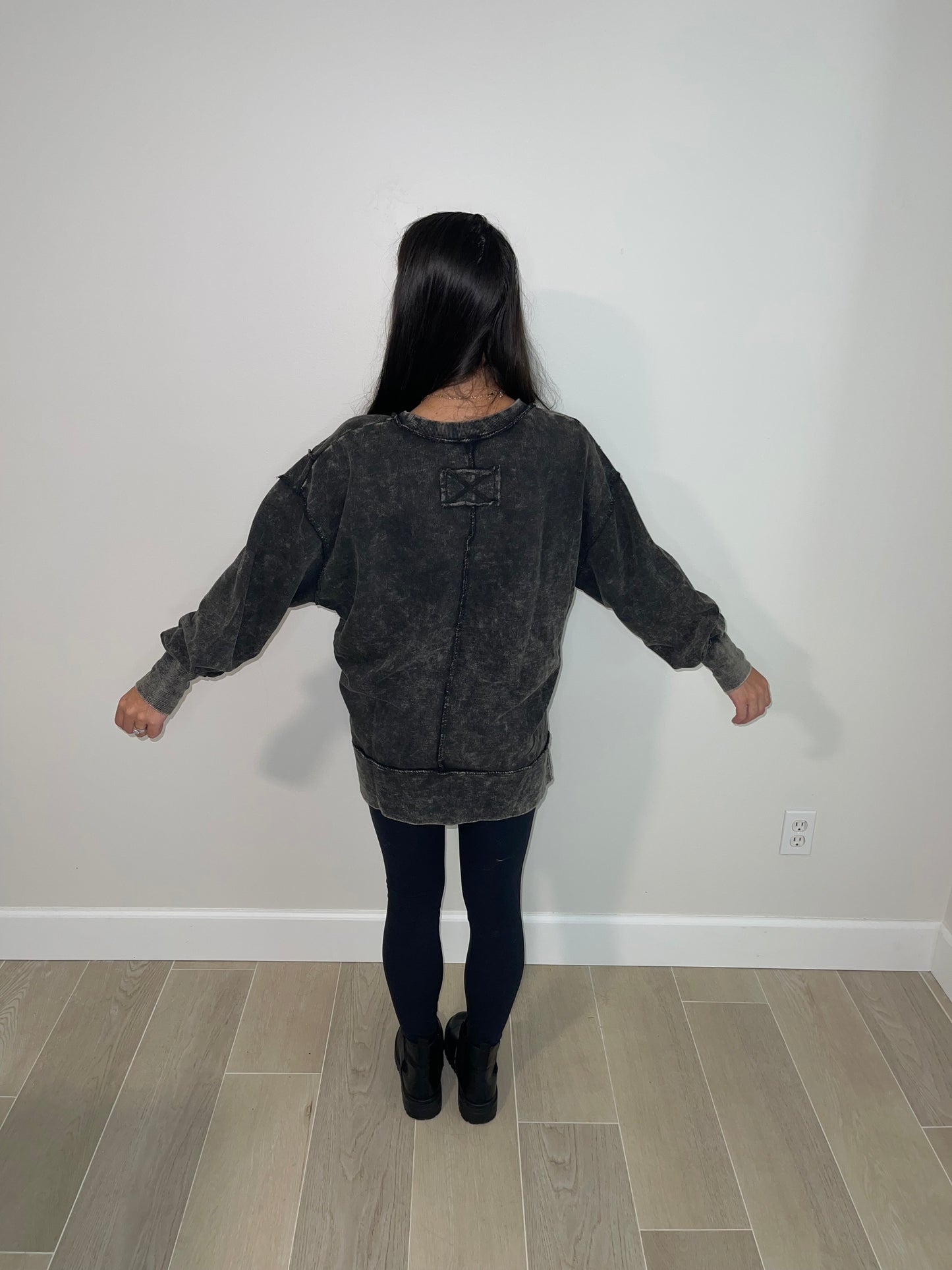 SPELLBOUND SWEATSHIRT